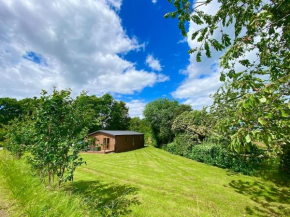 Gorstage Meadows Luxury 2 Bedroom Lodge in Rural Cheshire